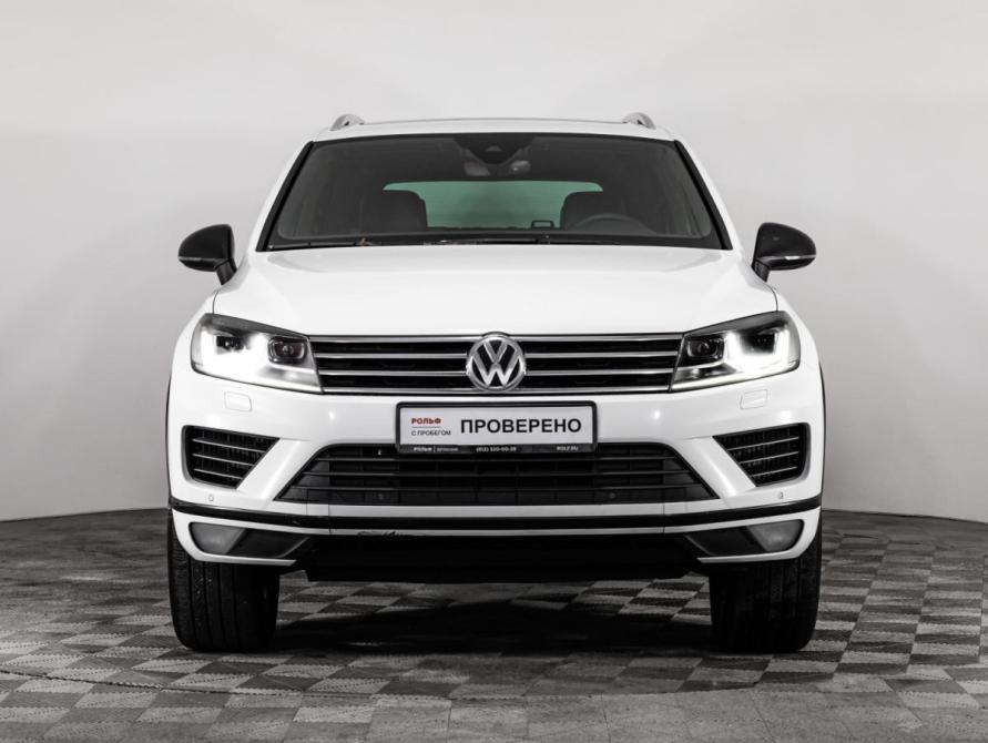 Volkswagen Touareg II Рестайлинг Санкт-Петербург  - изображение 2