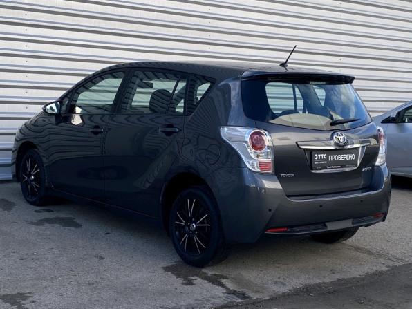 Toyota Verso I Рестайлинг с пробегом 2013 года, цена 1 419 000 рублей, 148021 км, компактвэн, Автокод Объявления