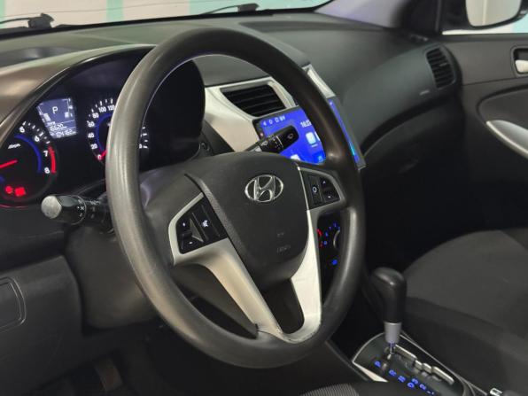 Hyundai Solaris I с пробегом 2014 года, цена 960 000 рублей, 104165 км, седан, Автокод Объявления