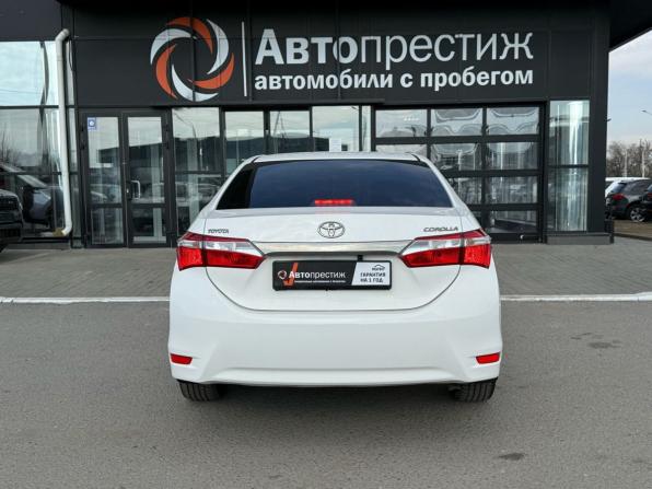 Toyota Corolla XI (E160 E170 E180) с пробегом 2014 года, цена 1 100 000 рублей, 172332 км, седан, Автокод Объявления