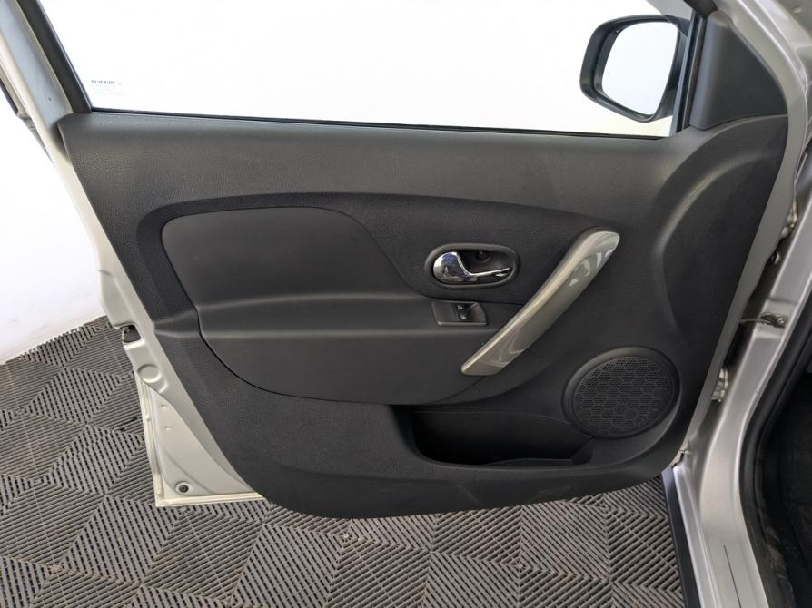 Renault Sandero II Рестайлинг Москва  - изображение 19