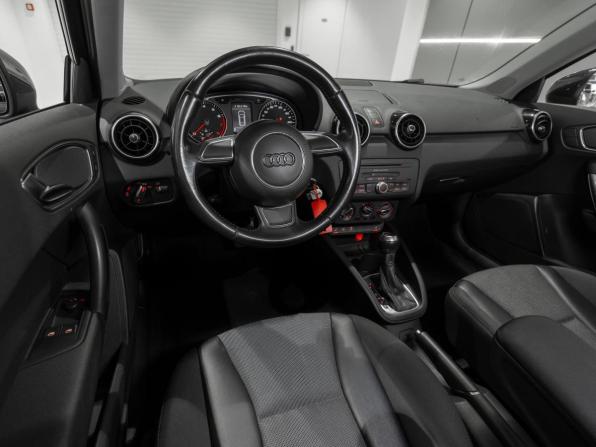 Audi A1 I (8X) с пробегом 2012 года, цена 990 000 рублей, 131268 км, хэтчбек, Автокод Объявления