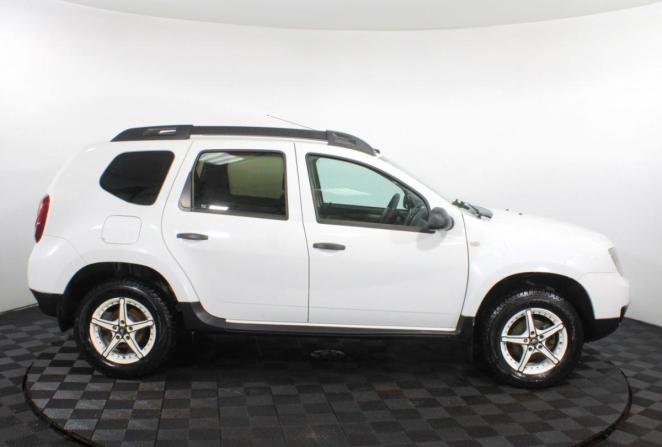 Renault Duster I Рестайлинг с пробегом 2017 года, цена 780 000 рублей, 119051 км, внедорожник, Автокод Объявления