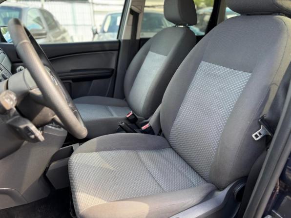 Ford C-MAX I с пробегом 2004 года, цена 300 000 рублей, 299900 км, компактвэн, Автокод Объявления