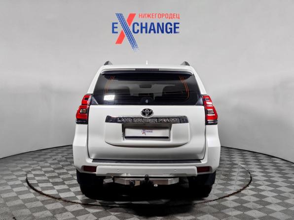 Toyota Land Cruiser Prado 150 Series Рестайлинг 2 с пробегом 2017 года, цена 4 499 000 рублей, 186717 км, внедорожник, Автокод Объявления