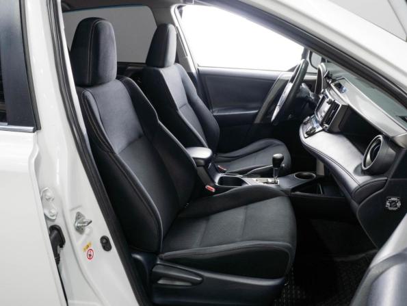 Toyota RAV4 IV (XA40) с пробегом 2013 года, цена 1 699 000 рублей, 251267 км, внедорожник, Автокод Объявления