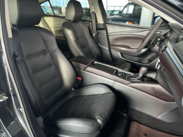 Mazda 6 III (GJ) Рестайлинг с пробегом 2016 года, цена 2 199 900 рублей, 132000 км, седан, Автокод Объявления