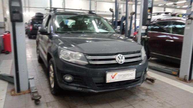 Volkswagen Tiguan I Рестайлинг с пробегом 2012 года, цена 888 000 рублей, 256736 км, внедорожник, Автокод Объявления