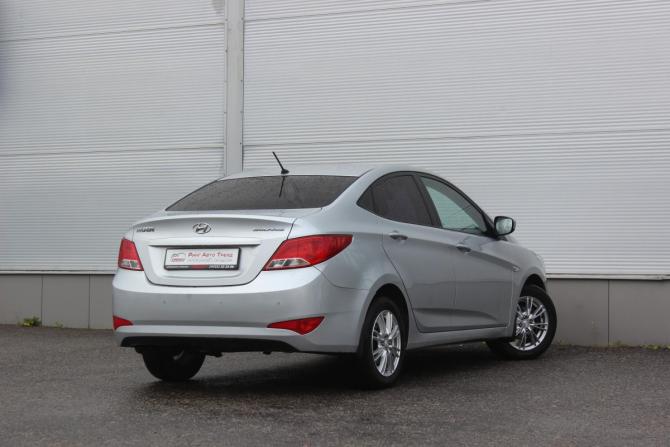 Hyundai Solaris I Рестайлинг с пробегом 2015 года, цена 667 000 рублей, 287063 км, седан, Автокод Объявления