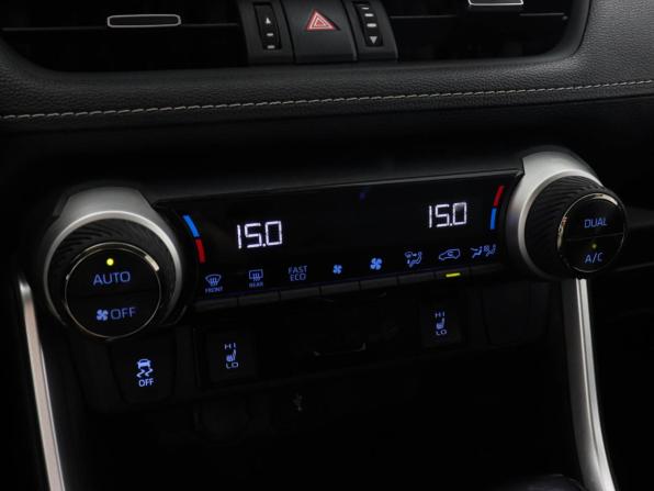 Toyota RAV4 V (XA50) с пробегом 2021 года, цена 3 349 000 рублей, 79674 км, внедорожник, Автокод Объявления