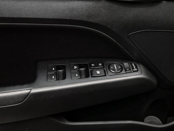 Hyundai Elantra VI (AD) Рестайлинг с пробегом 2019 года, цена 1 750 000 рублей, 133891 км, седан, Автокод Объявления