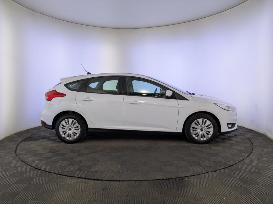 Ford Focus III Рестайлинг Москва  - изображение 4