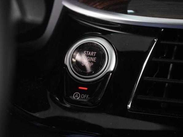 BMW 5 серии VII (G30/G31/G38) Рестайлинг с пробегом 2022 года, цена 5 480 000 рублей, 29210 км, седан, Автокод Объявления