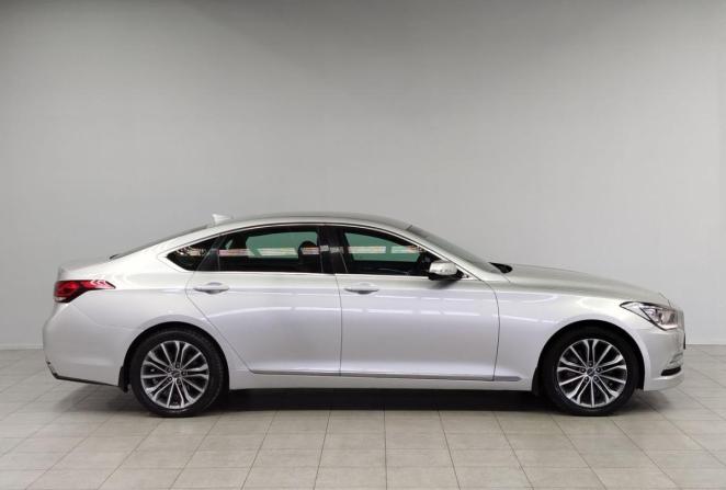 Hyundai Genesis II с пробегом 2015 года, цена 1 850 000 рублей, 183935 км, седан, Автокод Объявления