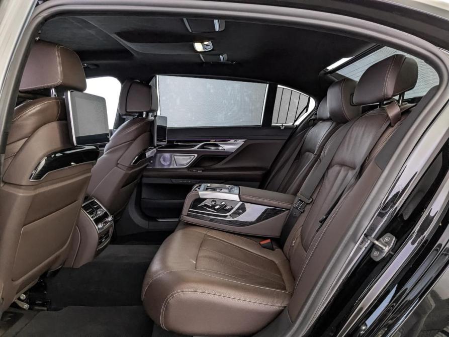 BMW 7 серии VI (G11/G12) Рестайлинг Москва  - изображение 18