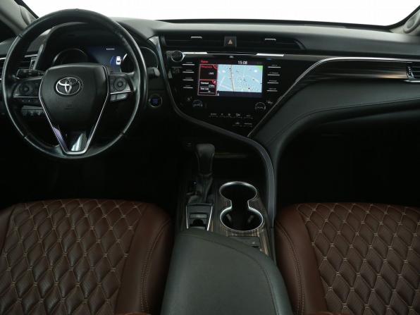 Toyota Camry VIII (XV70) с пробегом 2020 года, цена 2 295 000 рублей, 227000 км, седан, Автокод Объявления