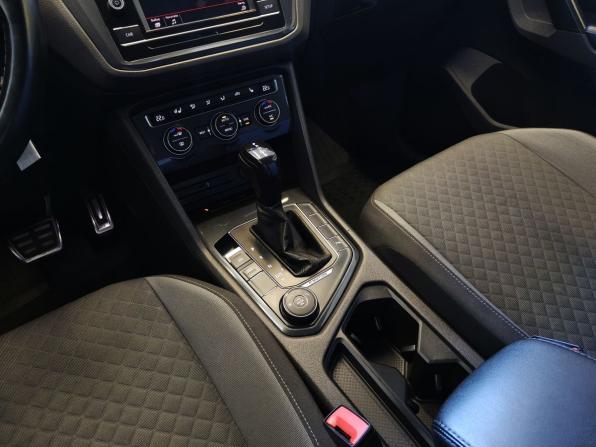 Volkswagen Tiguan II с пробегом 2018 года, цена 2 720 000 рублей, 110000 км, внедорожник, Автокод Объявления