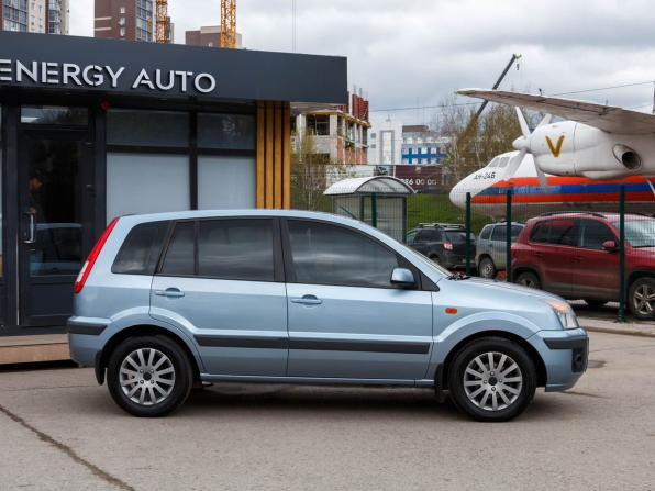 Ford Fusion I Рестайлинг с пробегом 2006 года, цена 525 000 рублей, 191550 км, хэтчбек, Автокод Объявления