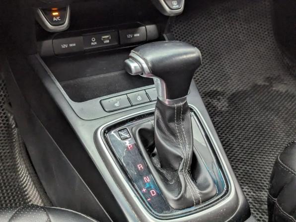 Kia Rio IV с пробегом 2020 года, цена 911 000 рублей, 231500 км, хэтчбек, Автокод Объявления