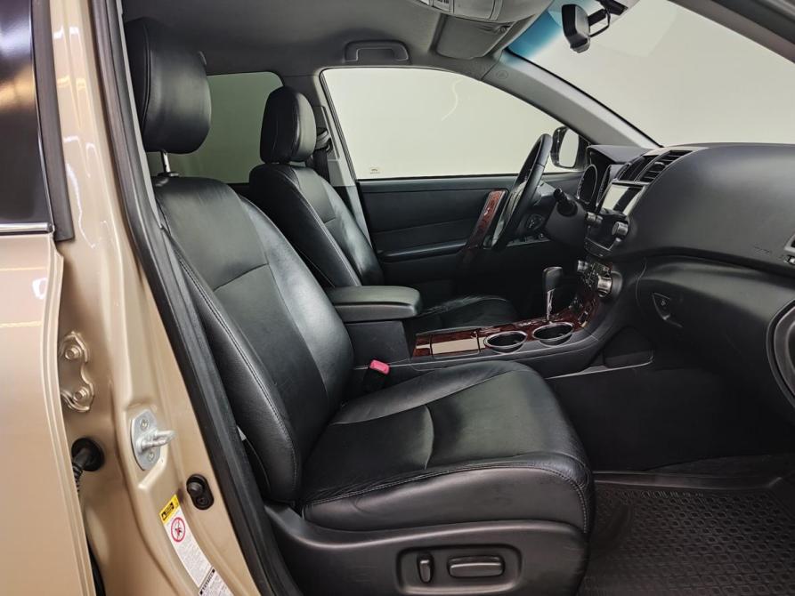 Toyota Highlander II (XU40) Рестайлинг Барнаул  - изображение 15