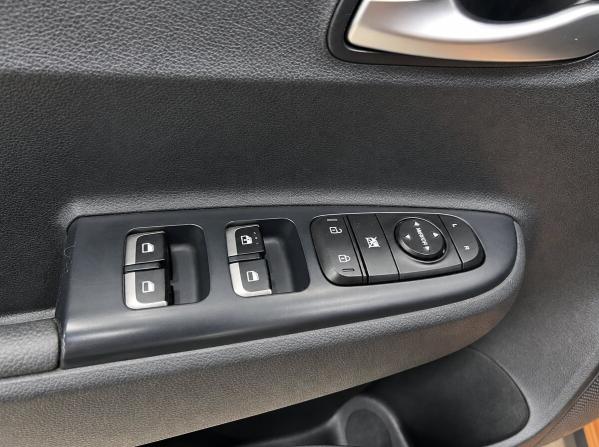 Kia Rio IV с пробегом 2017 года, цена 1 545 000 рублей, 116500 км, хэтчбек, Автокод Объявления