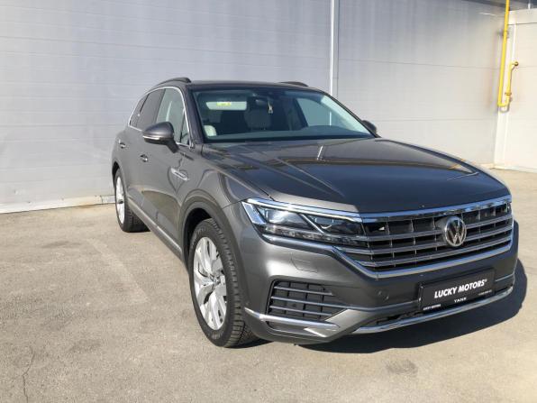 Volkswagen Touareg III с пробегом 2019 года, цена 5 075 000 рублей, 118634 км, внедорожник, Автокод Объявления