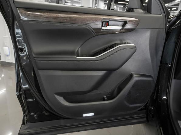 Toyota Highlander IV (XU70) с пробегом 2026 года, цена 5 125 000 рублей, 50 км, внедорожник, Автокод Объявления