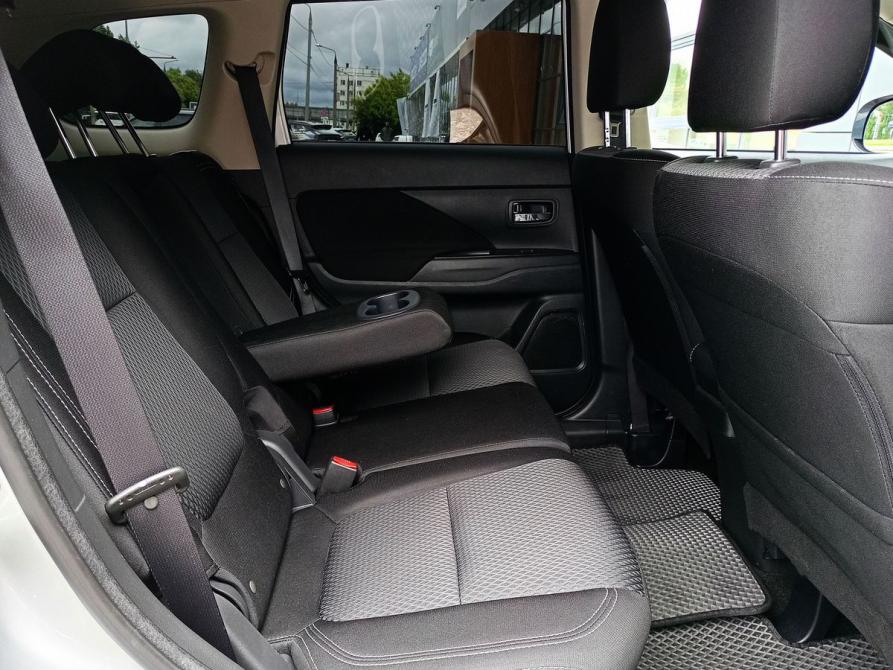 Mitsubishi Outlander III Рестайлинг 3 Казань  - изображение 9
