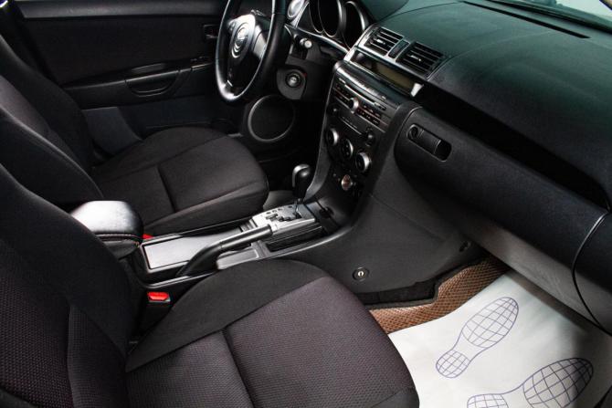 Mazda 3 I (BK) Рестайлинг с пробегом 2007 года, цена 619 000 рублей, 420000 км, хэтчбек, Автокод Объявления