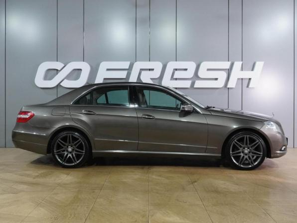 Mercedes-Benz E-Класс IV (W212 S212 C207) с пробегом 2010 года, цена 1 229 000 рублей, 229424 км, седан, Автокод Объявления