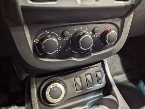 Renault Duster I Рестайлинг с пробегом 2015 года, цена 1 170 000 рублей, 93192 км, внедорожник, Автокод Объявления