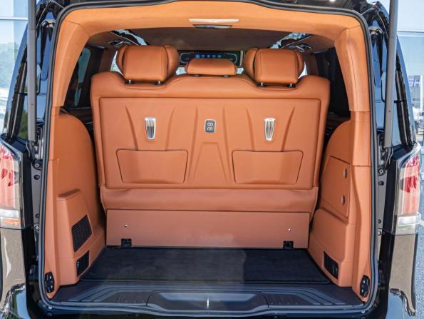 Mercedes-Benz Vito III (W447) с пробегом 2024 года, цена 9 700 000 рублей, 10774 км, минивэн, Автокод Объявления