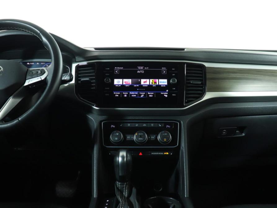 Volkswagen Teramont I Рестайлинг Москва  - изображение 15