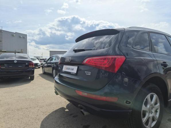 Audi Q5 I (8R) с пробегом 2010 года, цена 1 000 000 рублей, 308420 км, внедорожник, Автокод Объявления