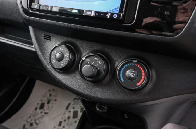 Toyota Vitz III (XP130) Рестайлинг 2 с пробегом 2019 года, цена 959 000 рублей, 102500 км, хэтчбек, Автокод Объявления
