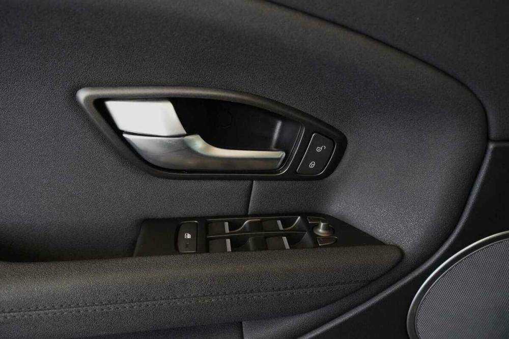 Land Rover Range Rover Evoque I Рестайлинг Москва  - изображение 10