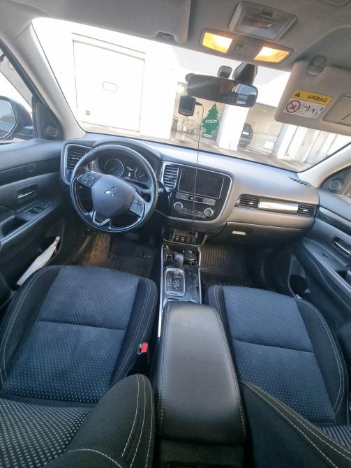 Mitsubishi Outlander III Рестайлинг 3 Санкт-Петербург  - изображение 9