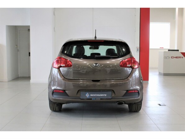 Kia Ceed II с пробегом 2013 года, цена 1 269 000 рублей, 158200 км, хэтчбек, Автокод Объявления