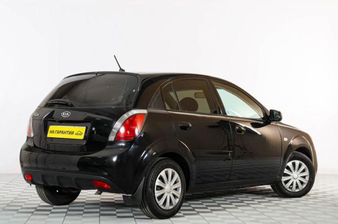 Kia Rio II Рестайлинг с пробегом 2011 года, цена 569 000 рублей, 195000 км, хэтчбек, Автокод Объявления