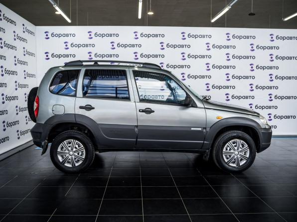 Chevrolet Niva I Рестайлинг с пробегом 2011 года, цена 470 000 рублей, 220628 км, внедорожник, Автокод Объявления