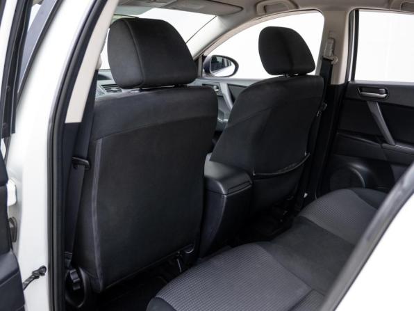 Mazda 3 II (BL) Рестайлинг с пробегом 2012 года, цена 1 325 000 рублей, 48212 км, седан, Автокод Объявления