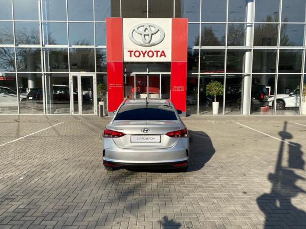 Hyundai Solaris II Рестайлинг с пробегом 2021 года, цена 1 700 000 рублей, 87798 км, седан, Автокод Объявления