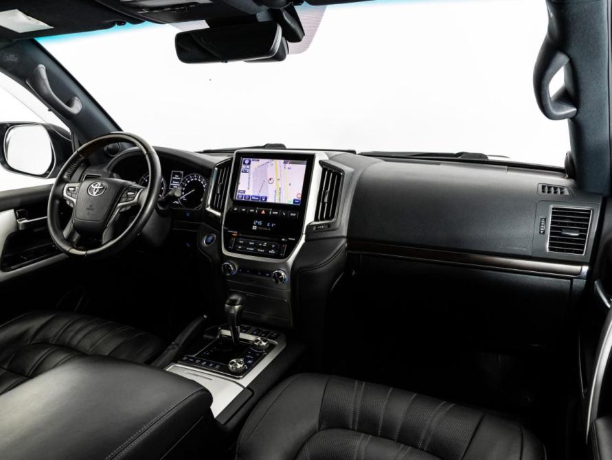 Toyota Land Cruiser 200 Series Рестайлинг 2 Санкт-Петербург  - изображение 11