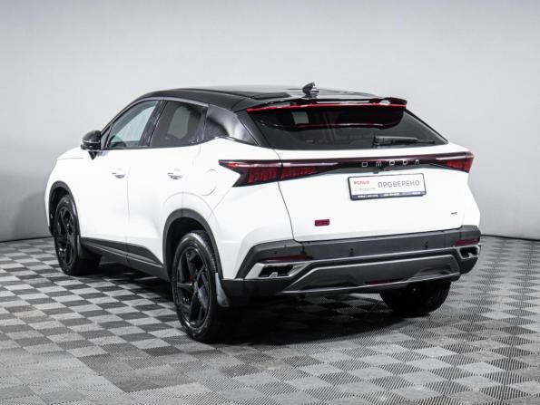 Omoda C5 I с пробегом 2023 года, цена 1 999 000 рублей, 16135 км, внедорожник, Автокод Объявления