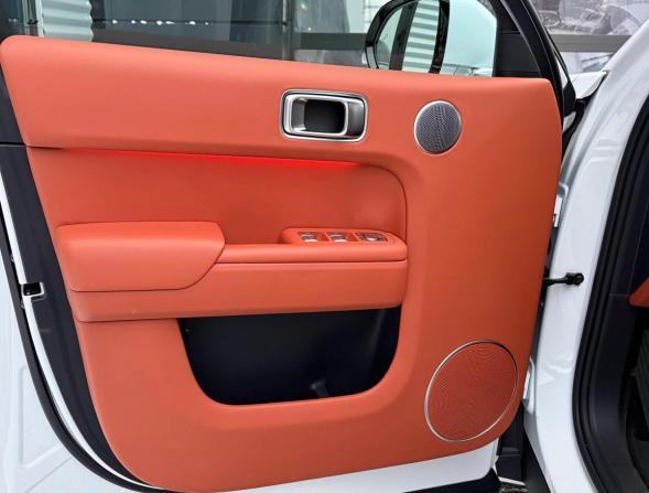Li Auto (Lixiang) L7 I с пробегом 2023 года, цена 5 490 000 рублей, 31765 км, внедорожник, Автокод Объявления