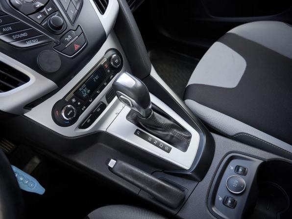 Ford Focus III с пробегом 2013 года, цена 800 000 рублей, 159727 км, хэтчбек, Автокод Объявления