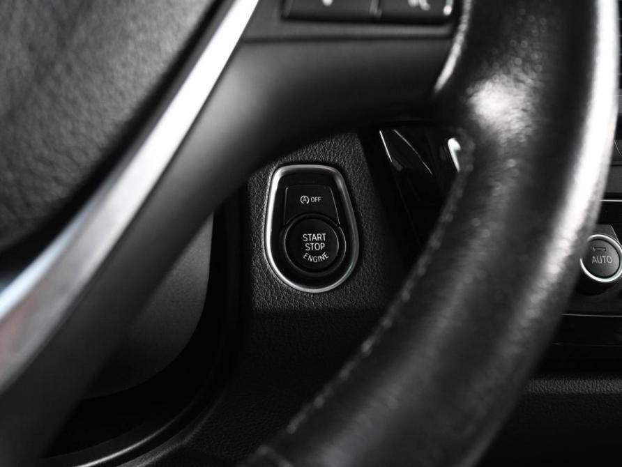 BMW 3 серии VI (F3x) Рестайлинг Ростов-на-Дону  - изображение 17