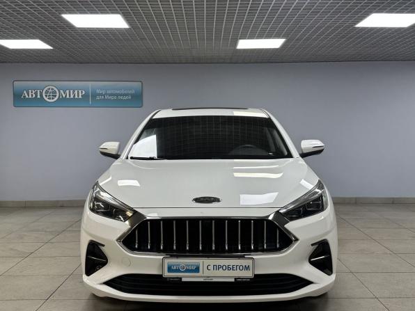 JAC J7 I с пробегом 2023 года, цена 1 300 000 рублей, 44472 км, лифтбек, Автокод Объявления
