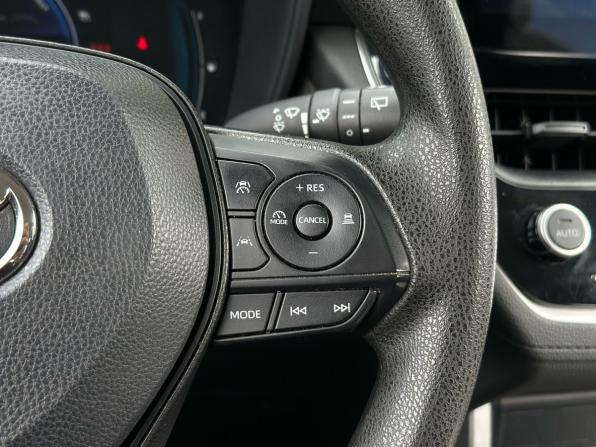 Toyota Corolla Cross I с пробегом 2024 года, цена 3 150 000 рублей, 29873 км, внедорожник, Автокод Объявления