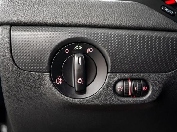 Volkswagen Jetta VI Рестайлинг с пробегом 2014 года, цена 897 000 рублей, 145000 км, седан, Автокод Объявления